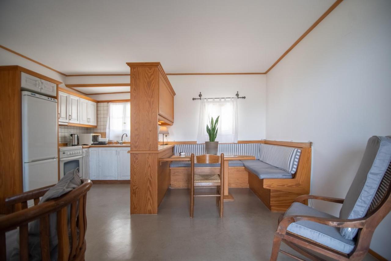 Lotos Beach Home Kini Eksteriør billede