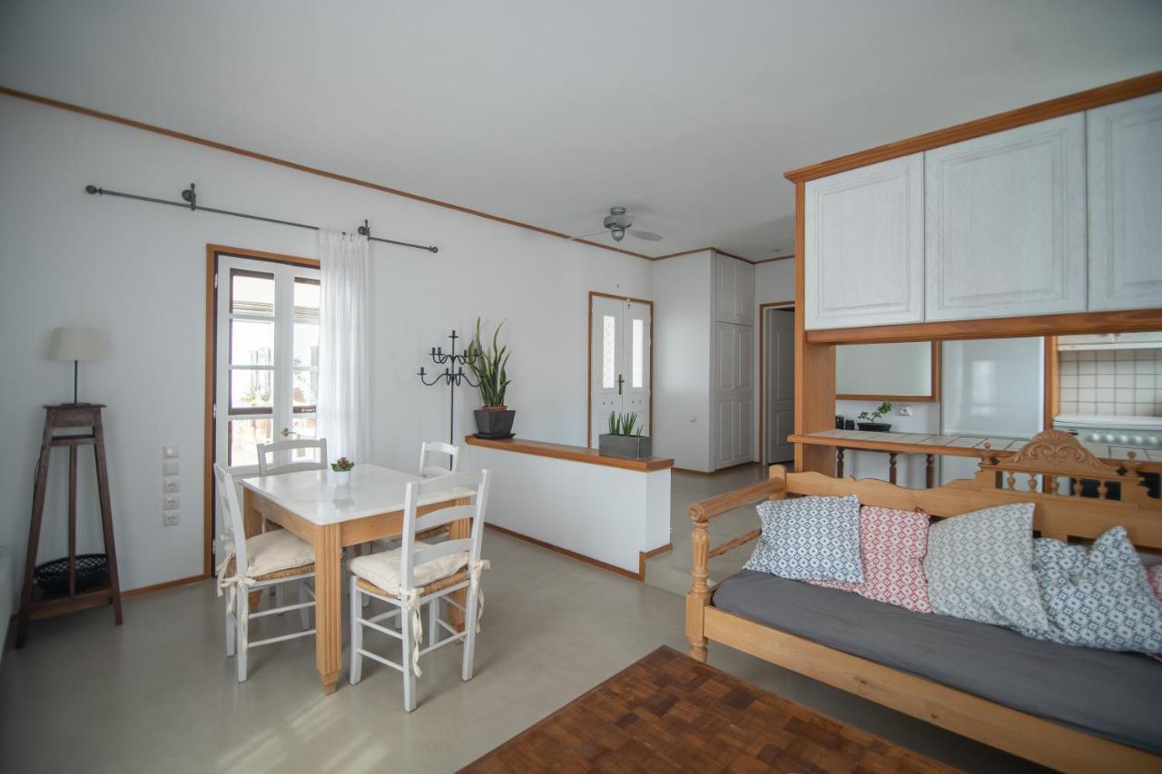 Lotos Beach Home Kini Eksteriør billede