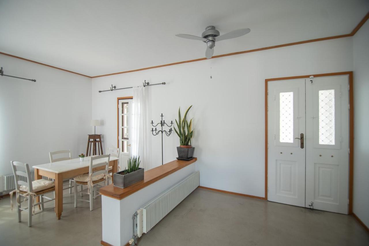 Lotos Beach Home Kini Eksteriør billede