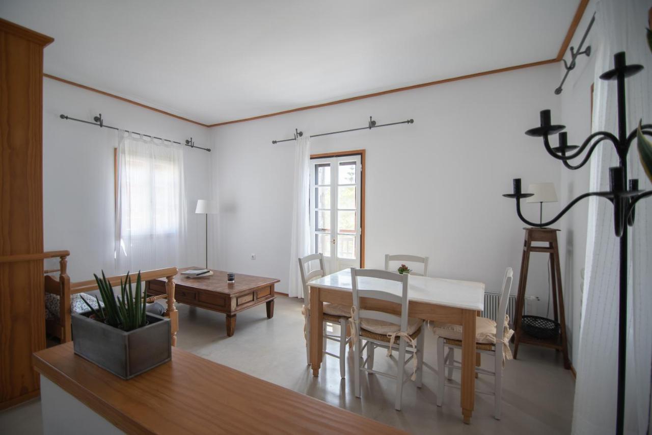 Lotos Beach Home Kini Eksteriør billede