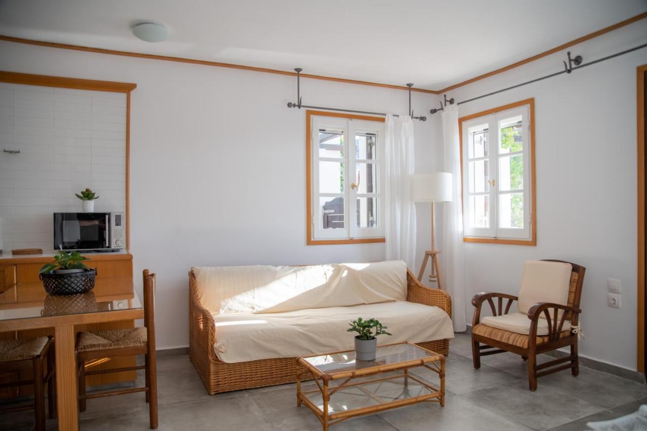 Lotos Beach Home Kini Eksteriør billede