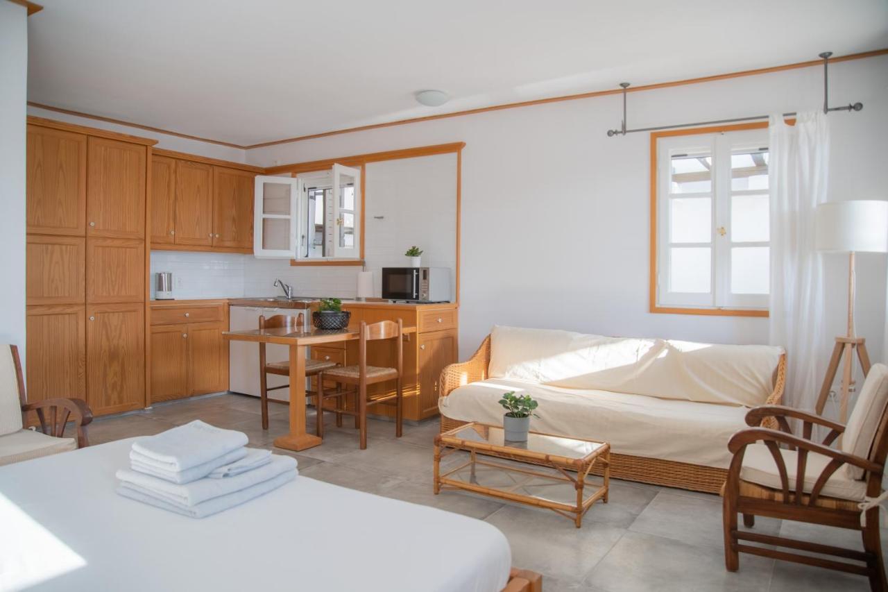 Lotos Beach Home Kini Eksteriør billede