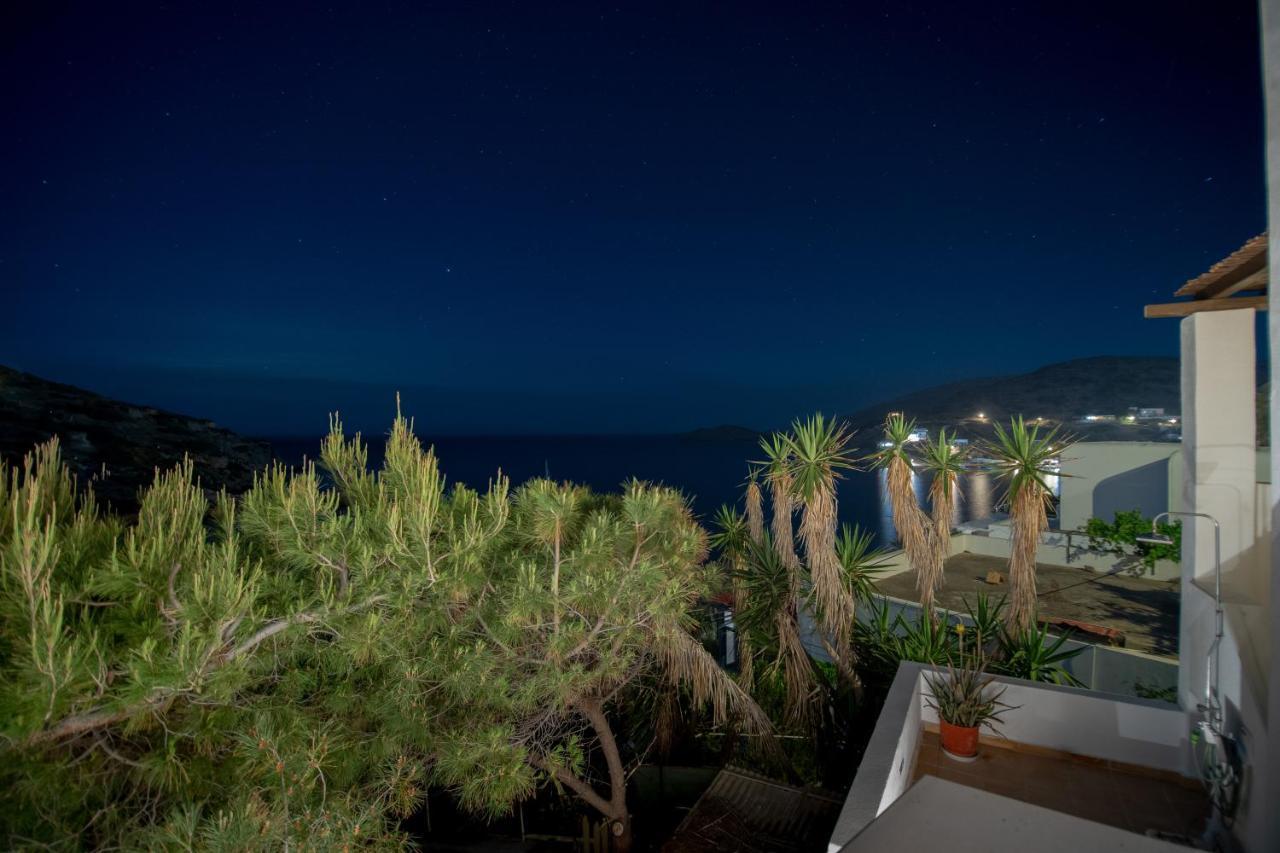 Lotos Beach Home Kini Eksteriør billede